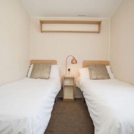 Luxury Holiday Retreat Set Within Oakdene Forest - Park Activities Pass Included Free! Saint Leonards Exterior photo